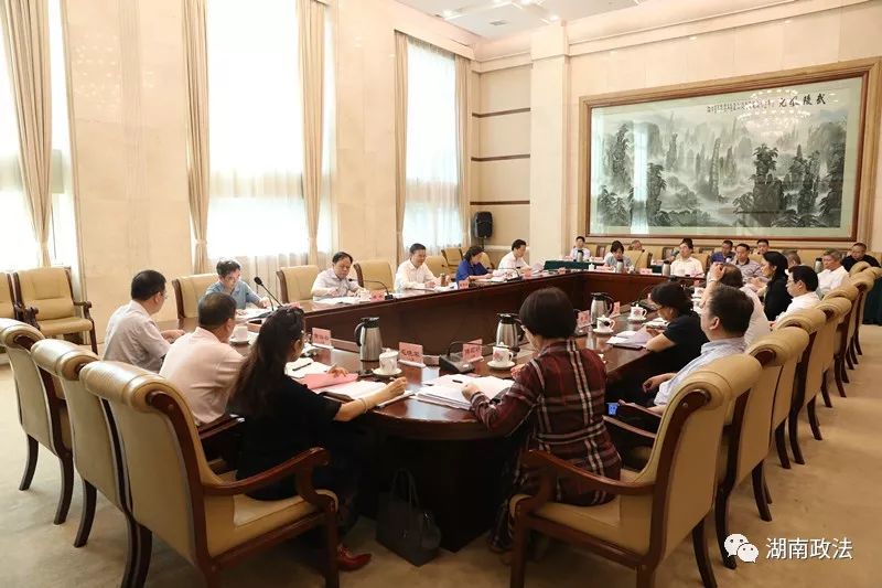 李殿勋强调：统筹做好四篇文章 推进全面...